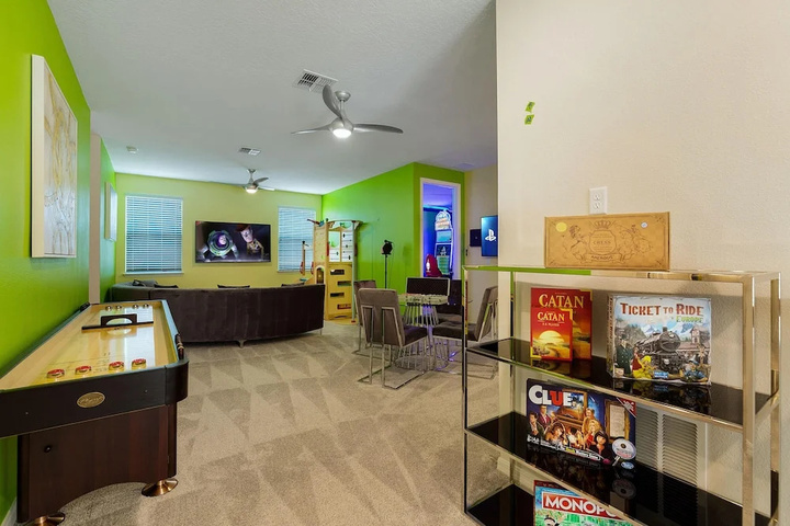 Room 14 of 29