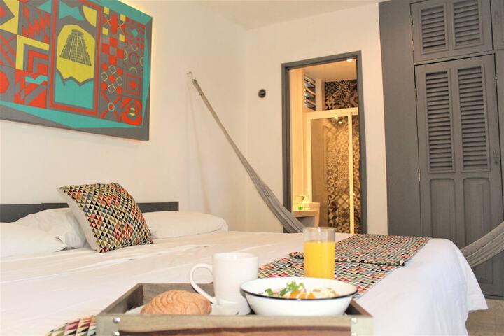 Room 4 of 38