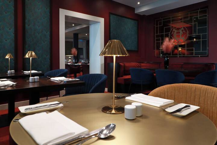 Dining 69 of 93