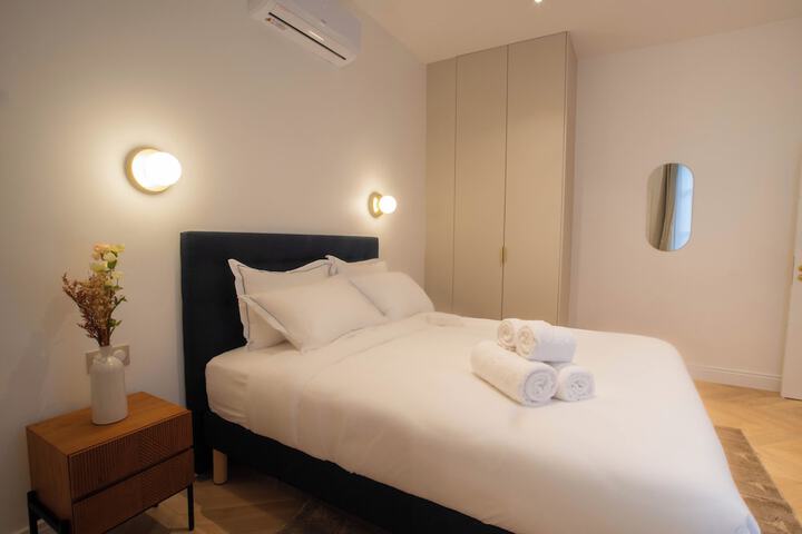 Room 46 of 188