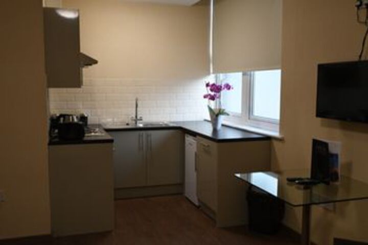 Room 4 of 31