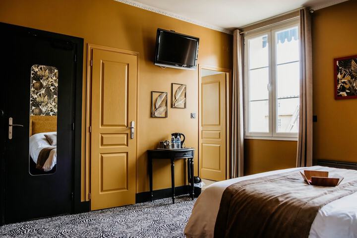 Room 65 of 117