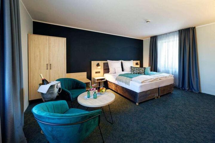 Room 7 of 37
