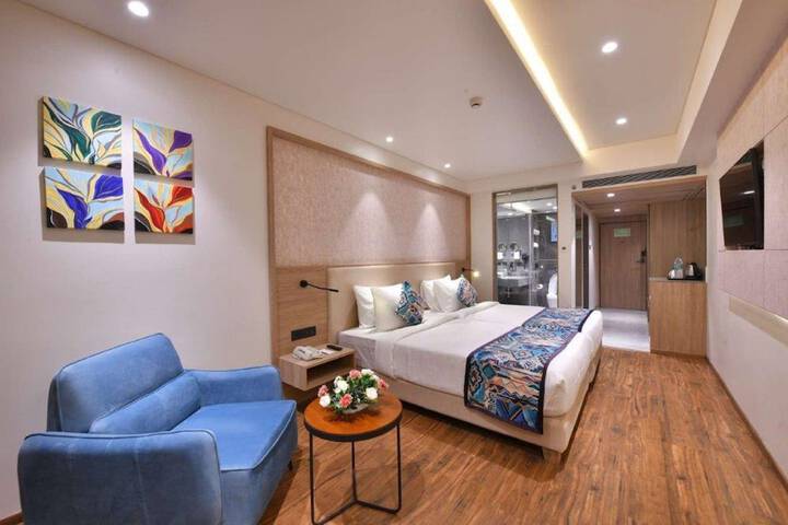 Room 9 of 61