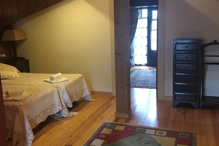 Room 6 of 36