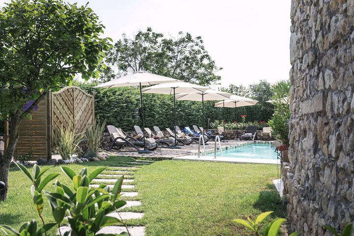 Pool 45 of 67