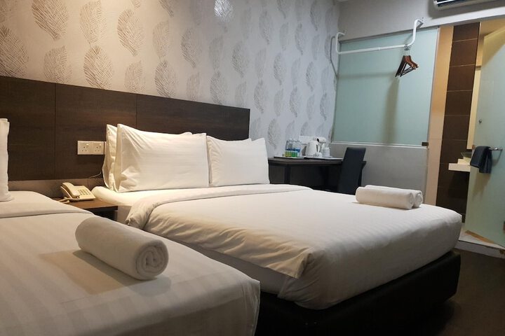 Room 53 of 138