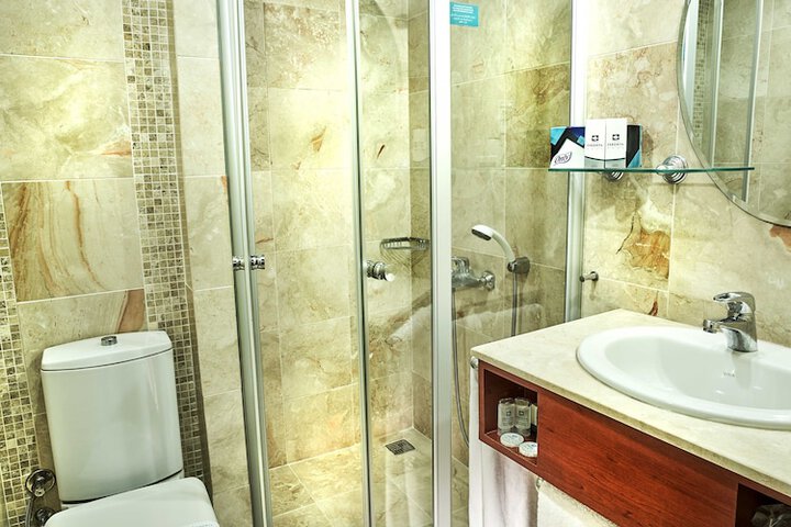 Clean Restrooms