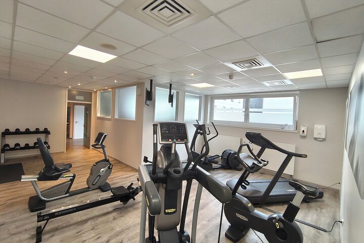 Hotel with Gym