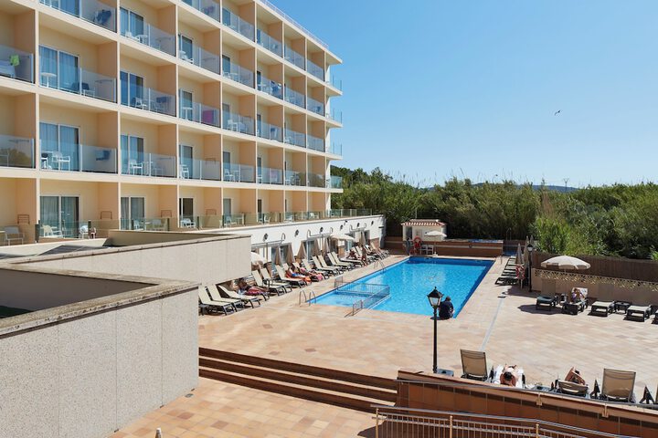 Pool Hotel