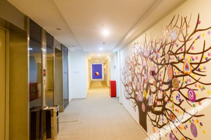 Hotel Interior 4 of 9