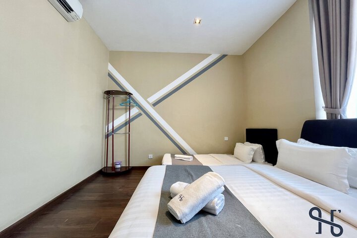 Room 37 of 326