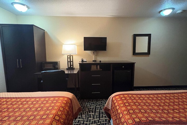 Room 38 of 46