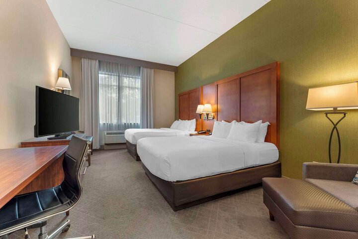 Room 30 of 52