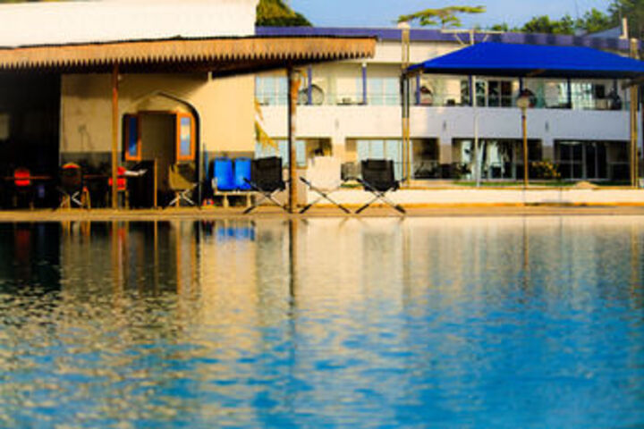 Pool 16 of 27