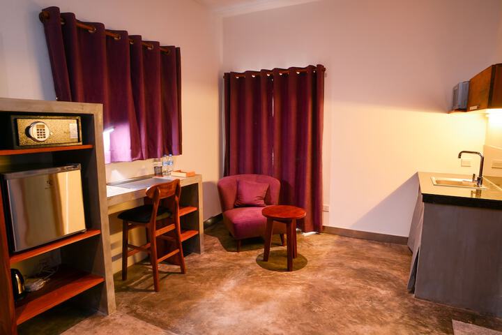 Room 29 of 83