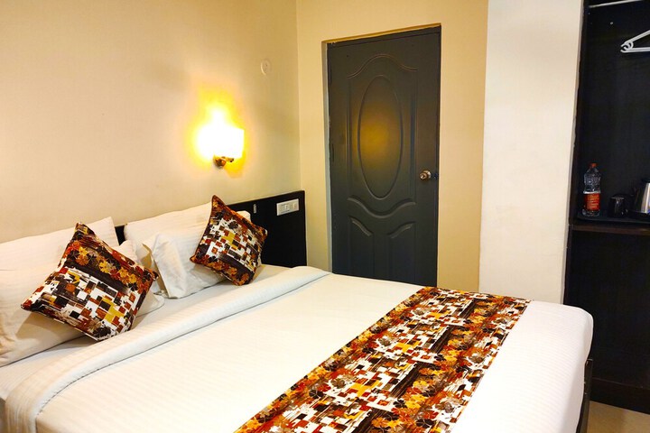 Room 42 of 66