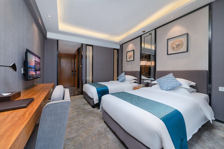 Room 4 of 21
