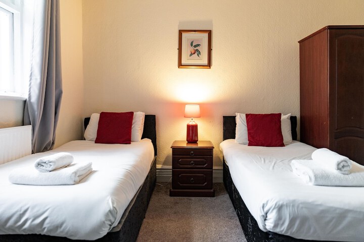 Room 31 of 60