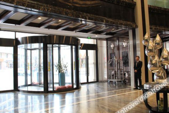 Hotel Interior 11 of 20