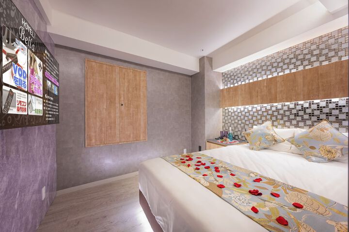 Room 7 of 31