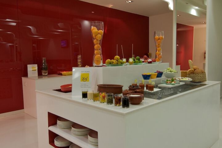 Dining Photos