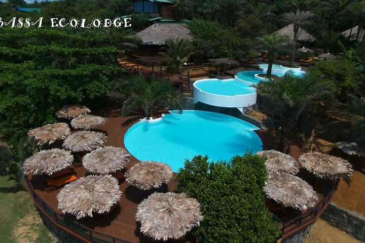 Pool 82 of 131