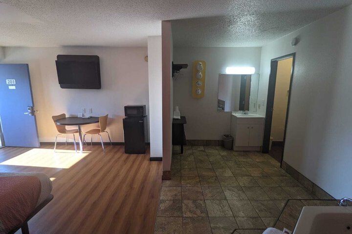 Room 7 of 47