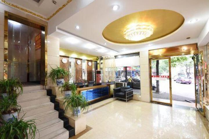 Huaxi Motel