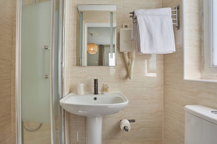 Bathroom Interior Photo
