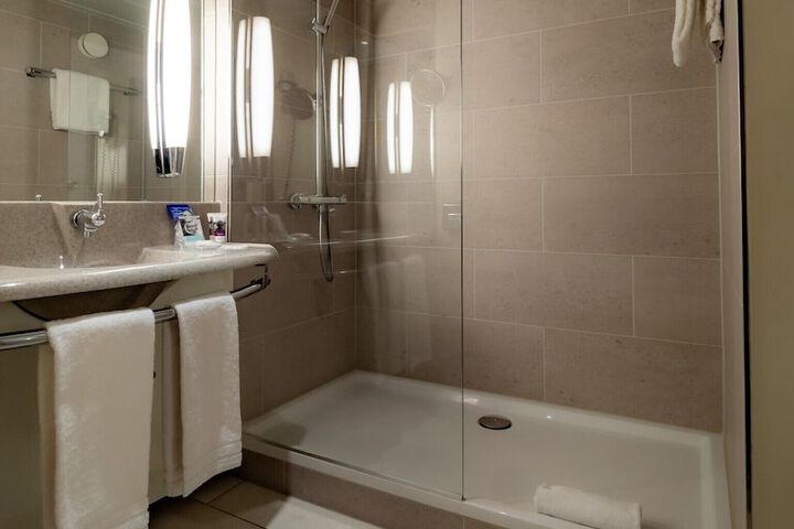 Bath Photo