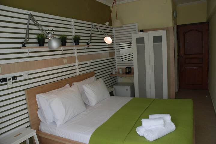 Room 7 of 47