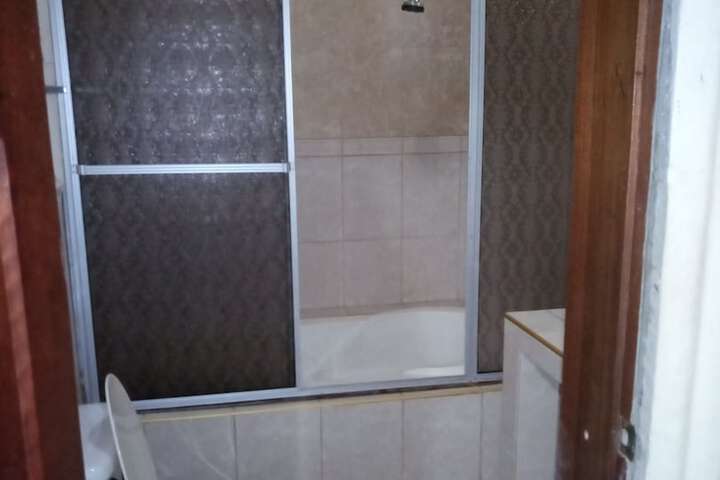 Room 35 of 46