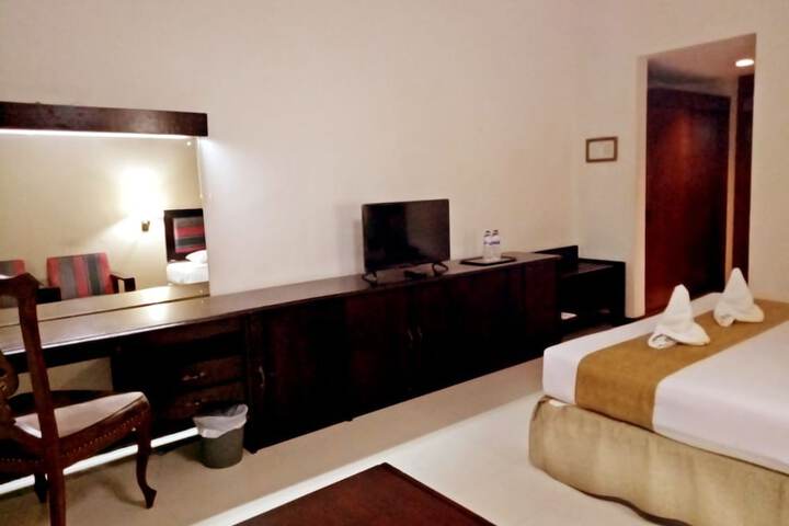 Room 6 of 45