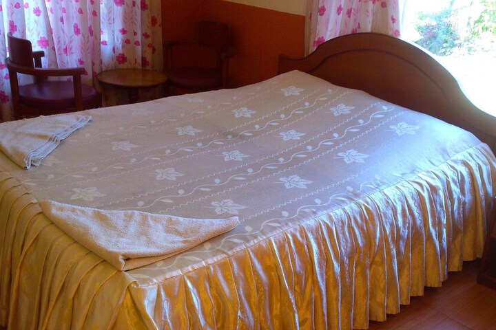Room 16 of 161