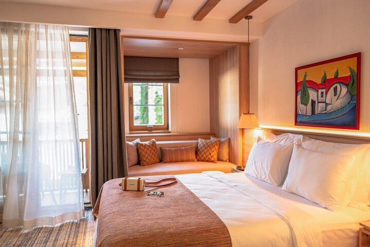 Room 20 of 64