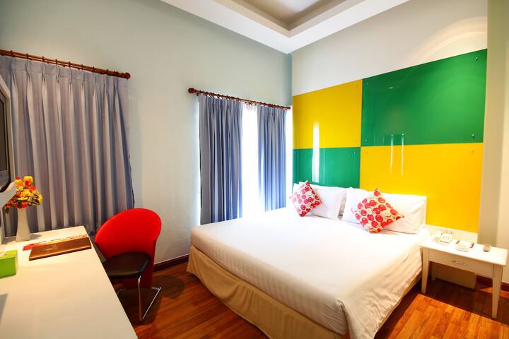 Room 14 of 64