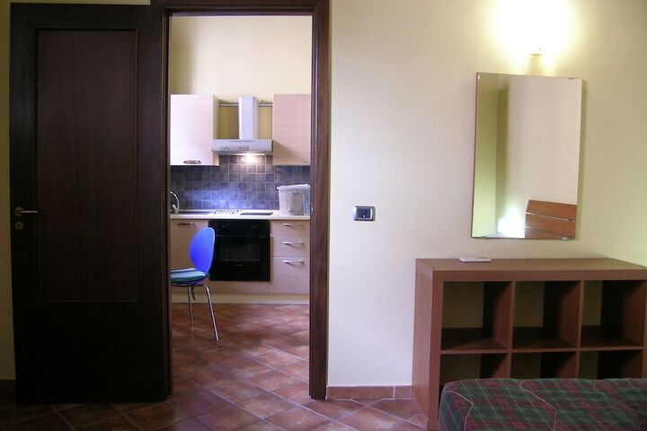 Room 18 of 40