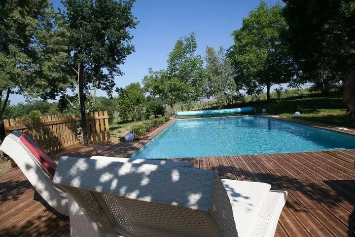 Pool 12 of 14