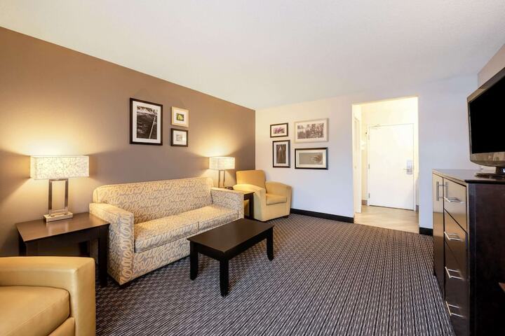 2 Double Beds (5 of 13)