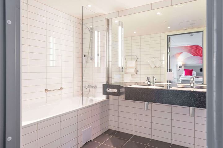 Bath Photo