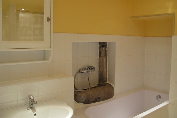 Room 15 of 30