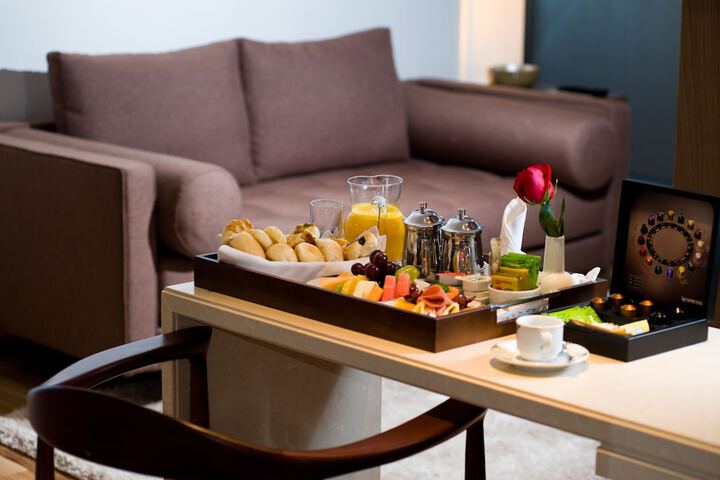 Dining Photos