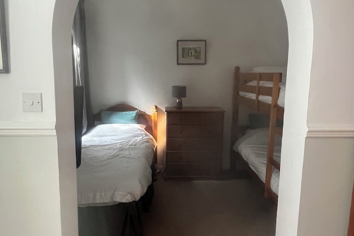 Room 34 of 92