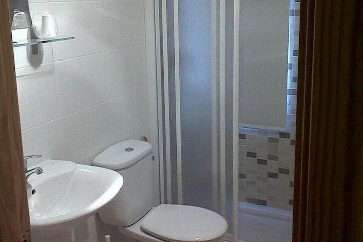Room 14 of 26