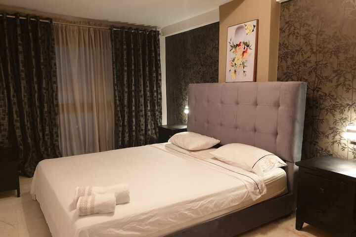 Room 21 of 404