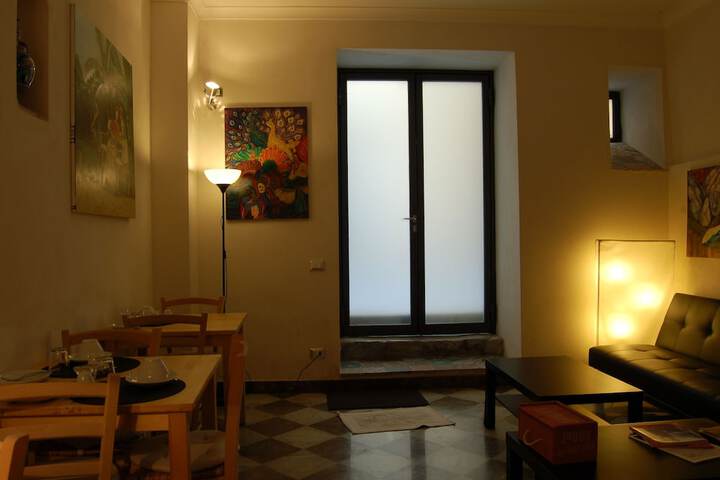 Entrance & Lobby