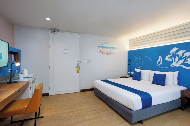 Room 21 of 110