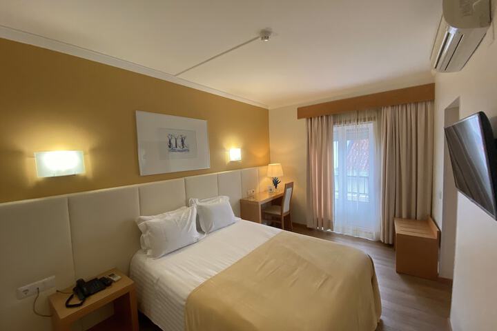 Room 13 of 58