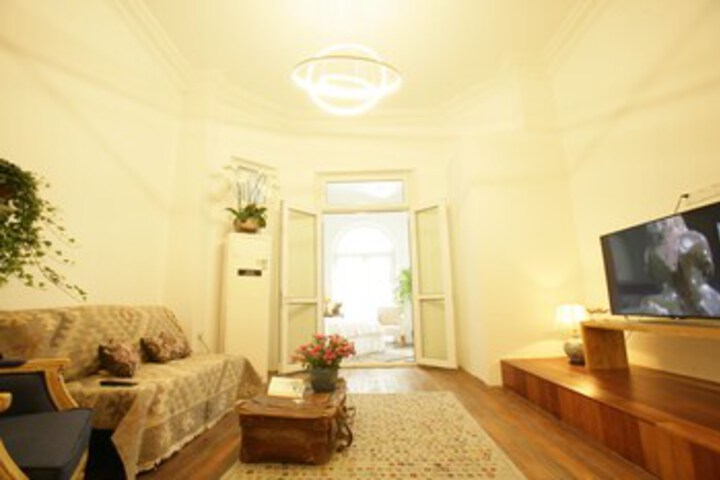 Room 25 of 75